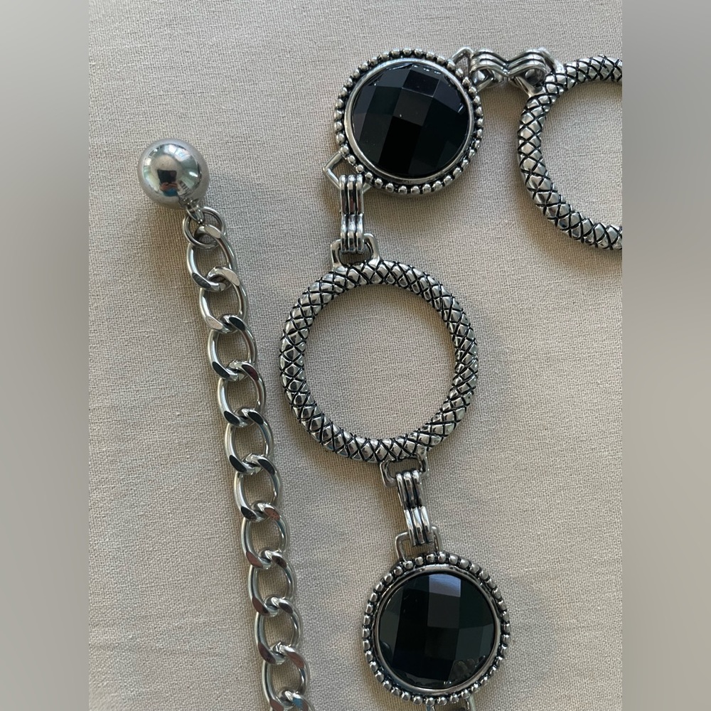 Silver and black Festival chain / festival belt - Picture 5 of 13